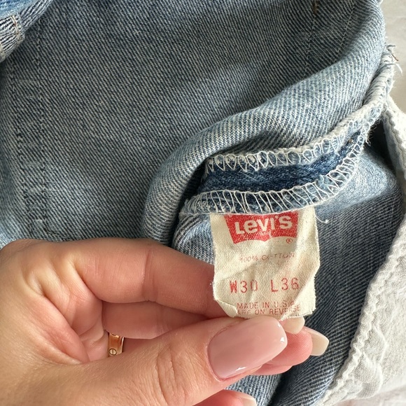 Vintage Levi 501 jeans - Picture 4 of 9